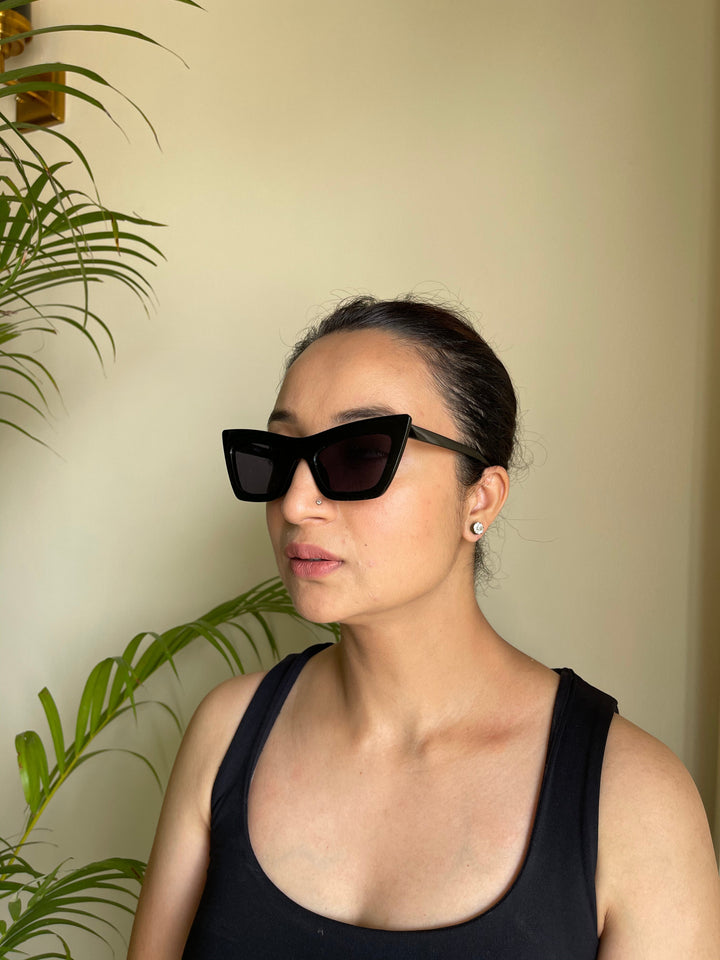 Beverly Hills Sunglasses in Smoke