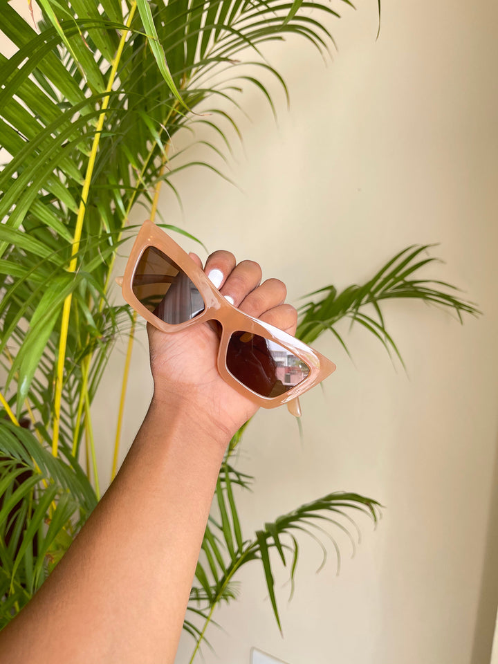 Beverly Hills Sunglasses in Peach